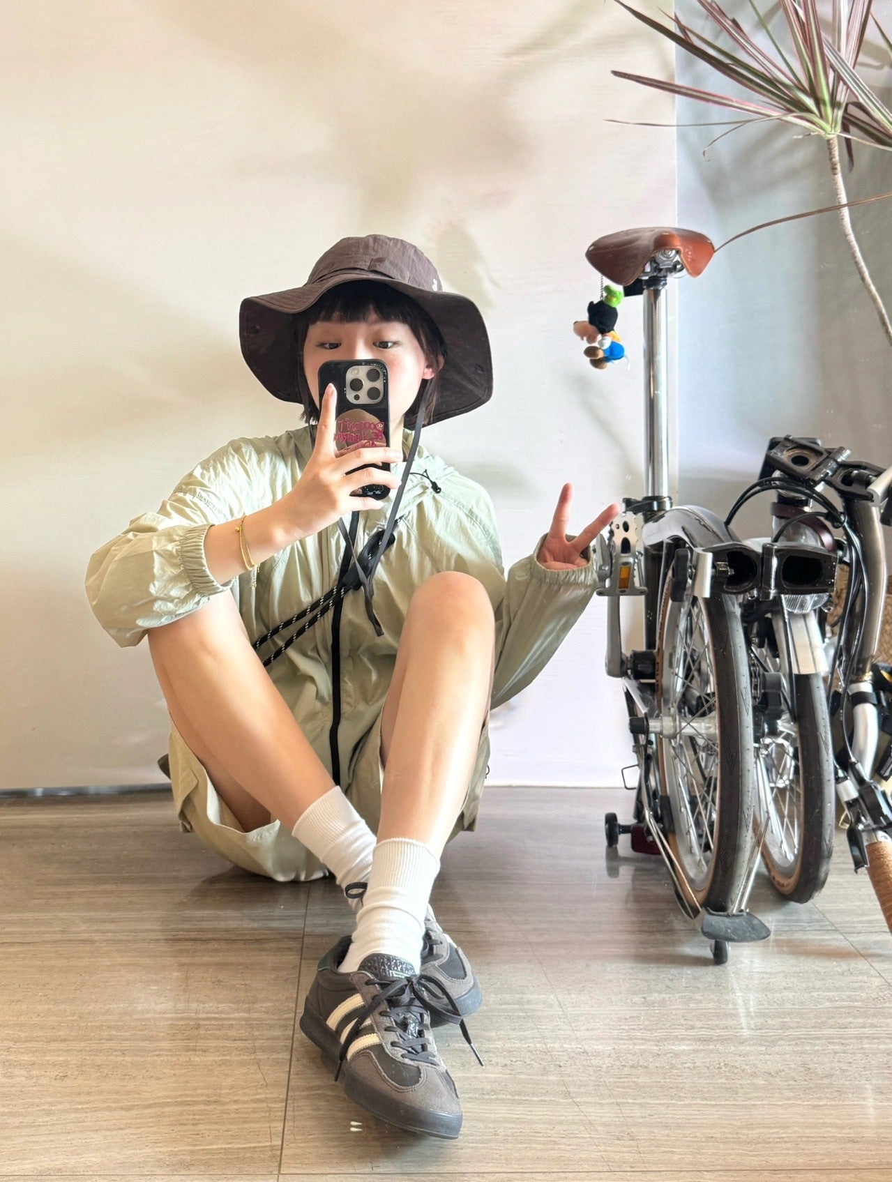 Airy Silk Lightweight Sunscreen Shirt