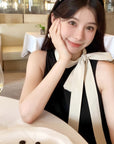 Vintage Hepburn-Style Slim Dress with Oversized Bow