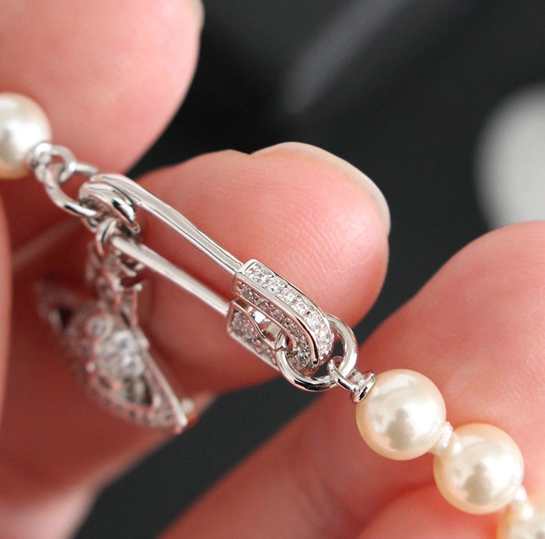 Vivienne Westwood-Inspired Saturn Brooch Rhinestone Necklace  