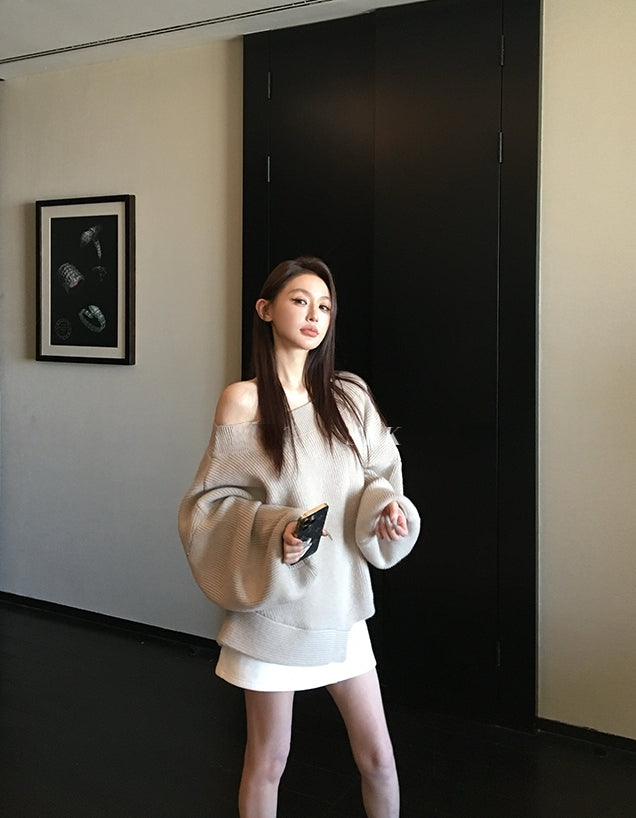 Asymmetrical Shoulder Chunky Knit Sweater