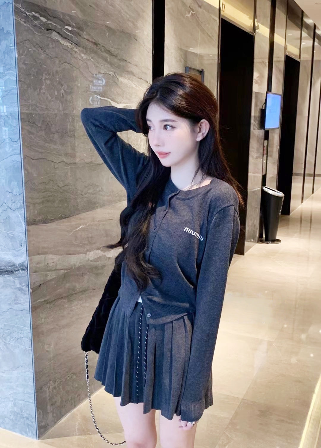 Wool-Silk Knitted Pleated Skirt Set