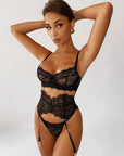 French Court-Inspired Waist-Cinching Fishbone Underwired Three-Piece Set 