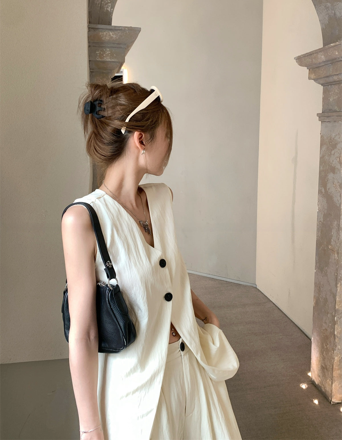 Minimalist Old Money Style Loose Vest