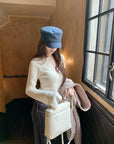Solid Color Slim Fit V-Neck Knit Top