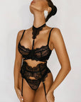 French Court-Inspired Waist-Cinching Fishbone Underwired Three-Piece Set 