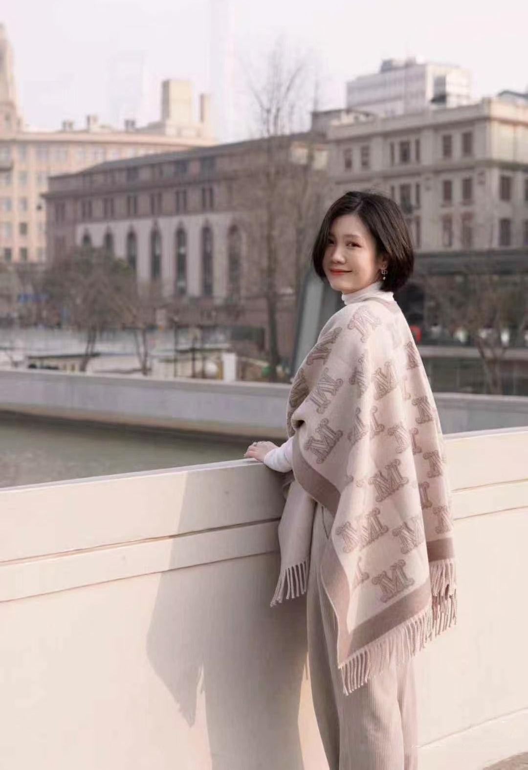 100% Pure Cashmere Oversized Fringe Shawl/Scarf