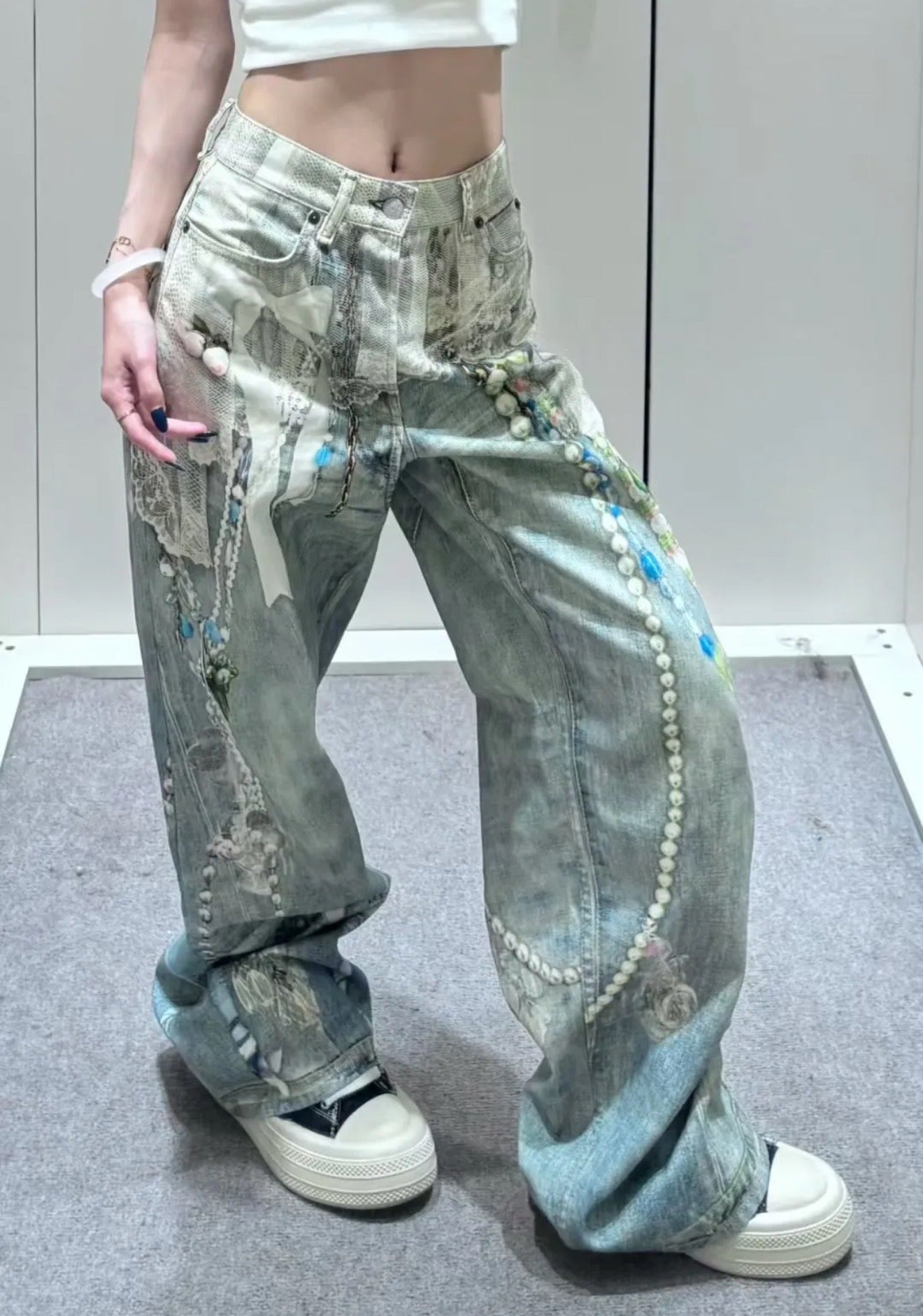 Streetwear ACN* Straight-Leg Jeans