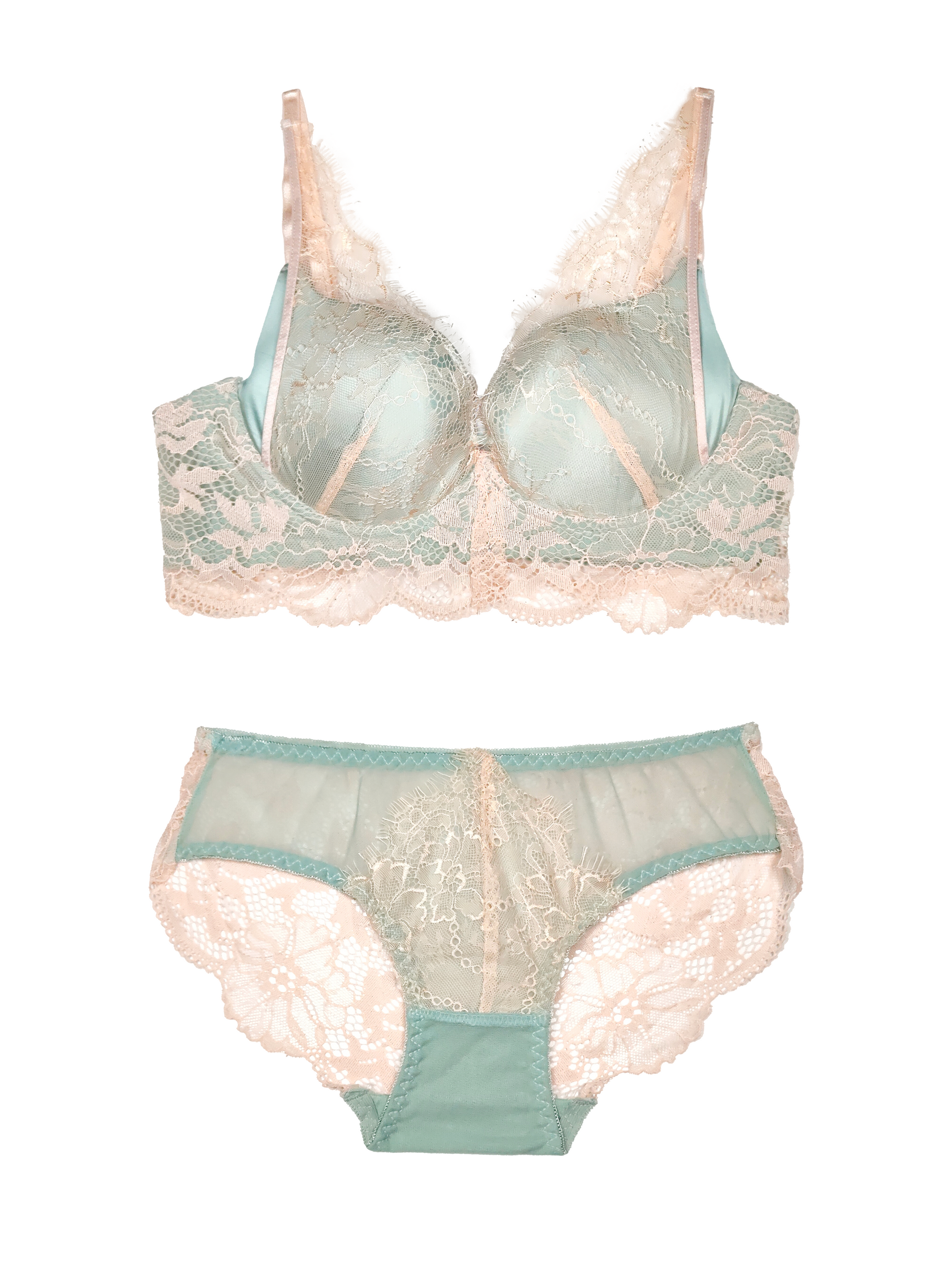 Luxurious and Elegant Lace Deep V Wire-Free Bra