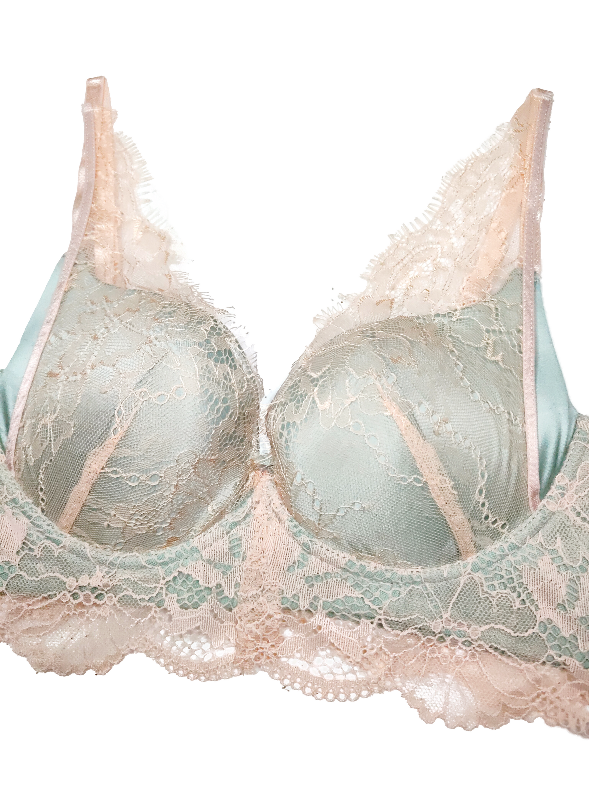 Luxurious and Elegant Lace Deep V Wire-Free Bra