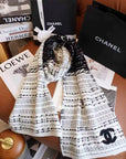 Inspired Black & White Contrast Wool Knit Scarf (Gift Boxed)