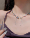 White Moonlight Zircon Niche Designer Collarbone Necklace