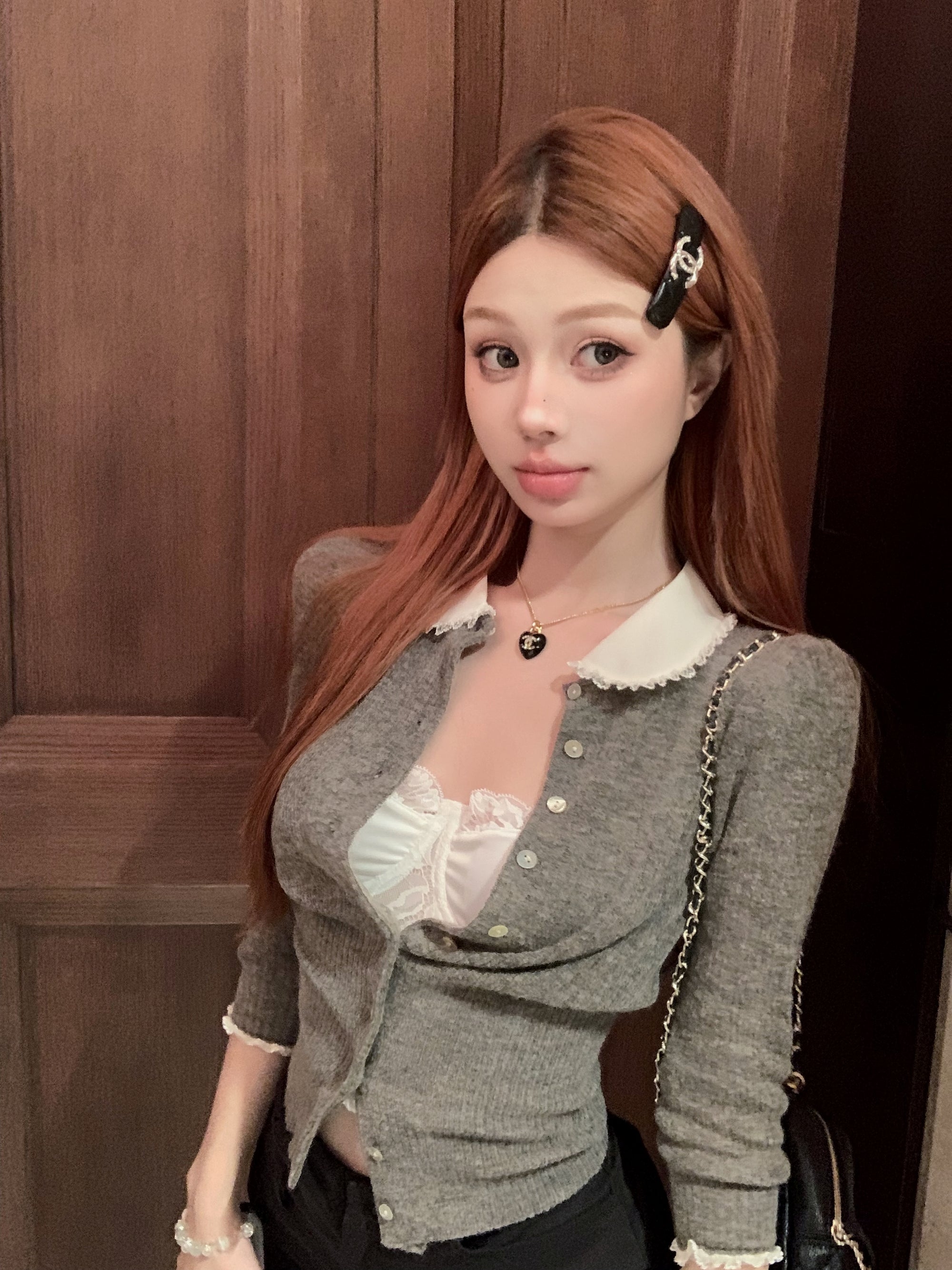 Doll Collar Slim-Fit Knit Cardigan with Mid Sleeves