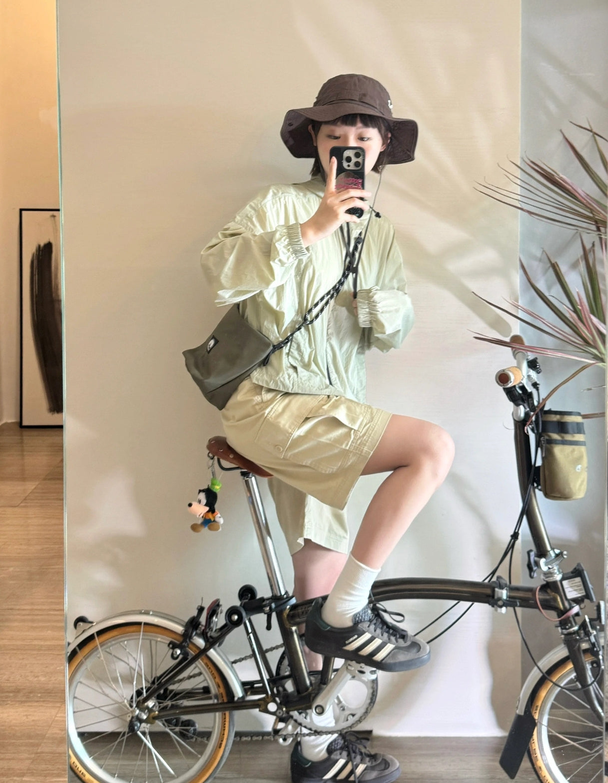 Airy Silk Lightweight Sunscreen Shirt