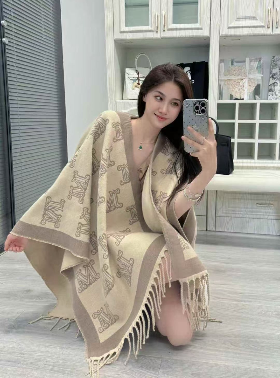 100% Pure Cashmere Oversized Fringe Shawl/Scarf