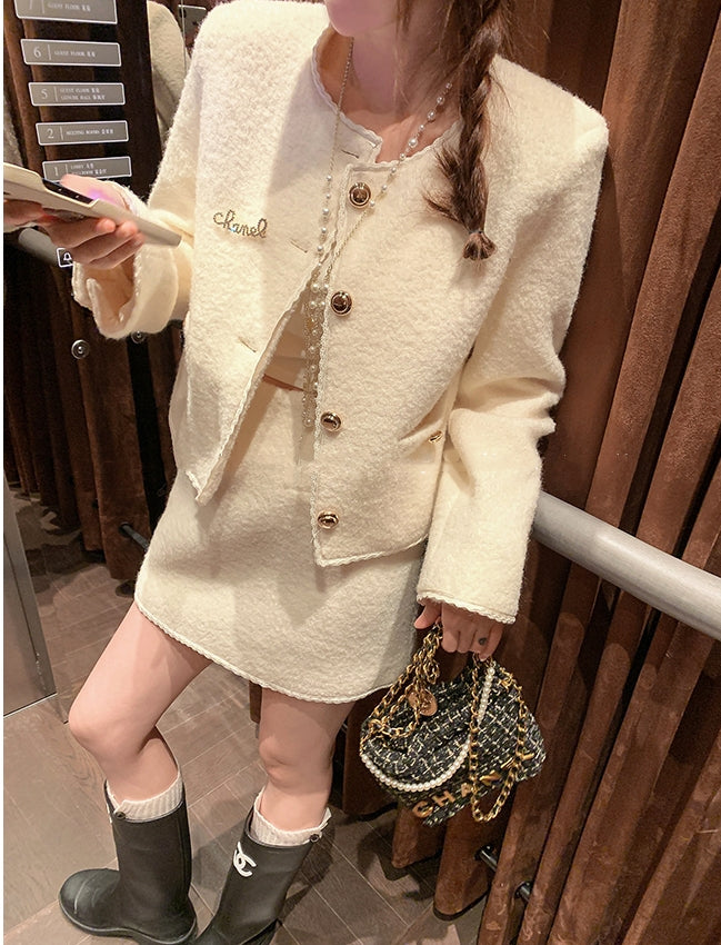Wool Blend Bouclé Tweed Set with Golden Buttons