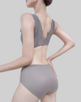 Front-Clasp Lace Push-Up Bra