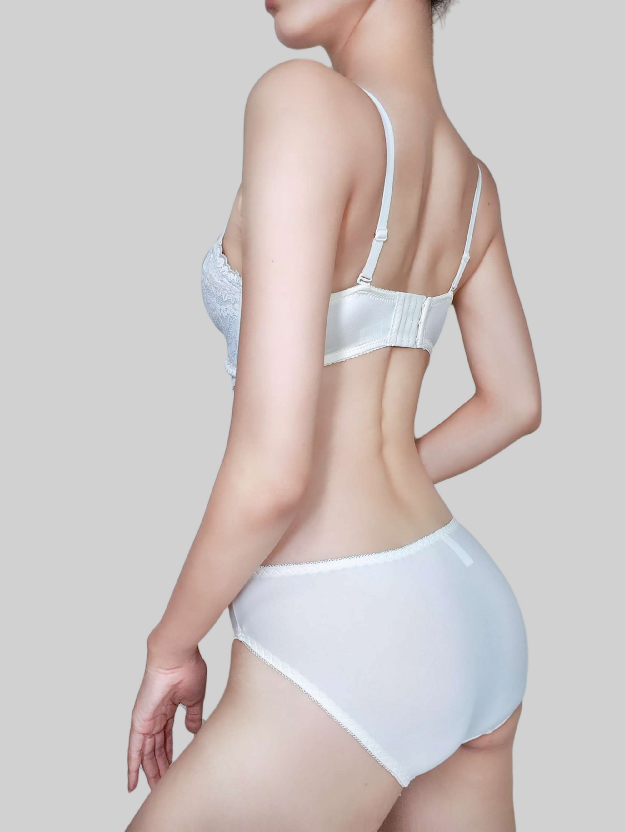 Wire-Free Thickened Push-Up Bra for Enhanced Bust