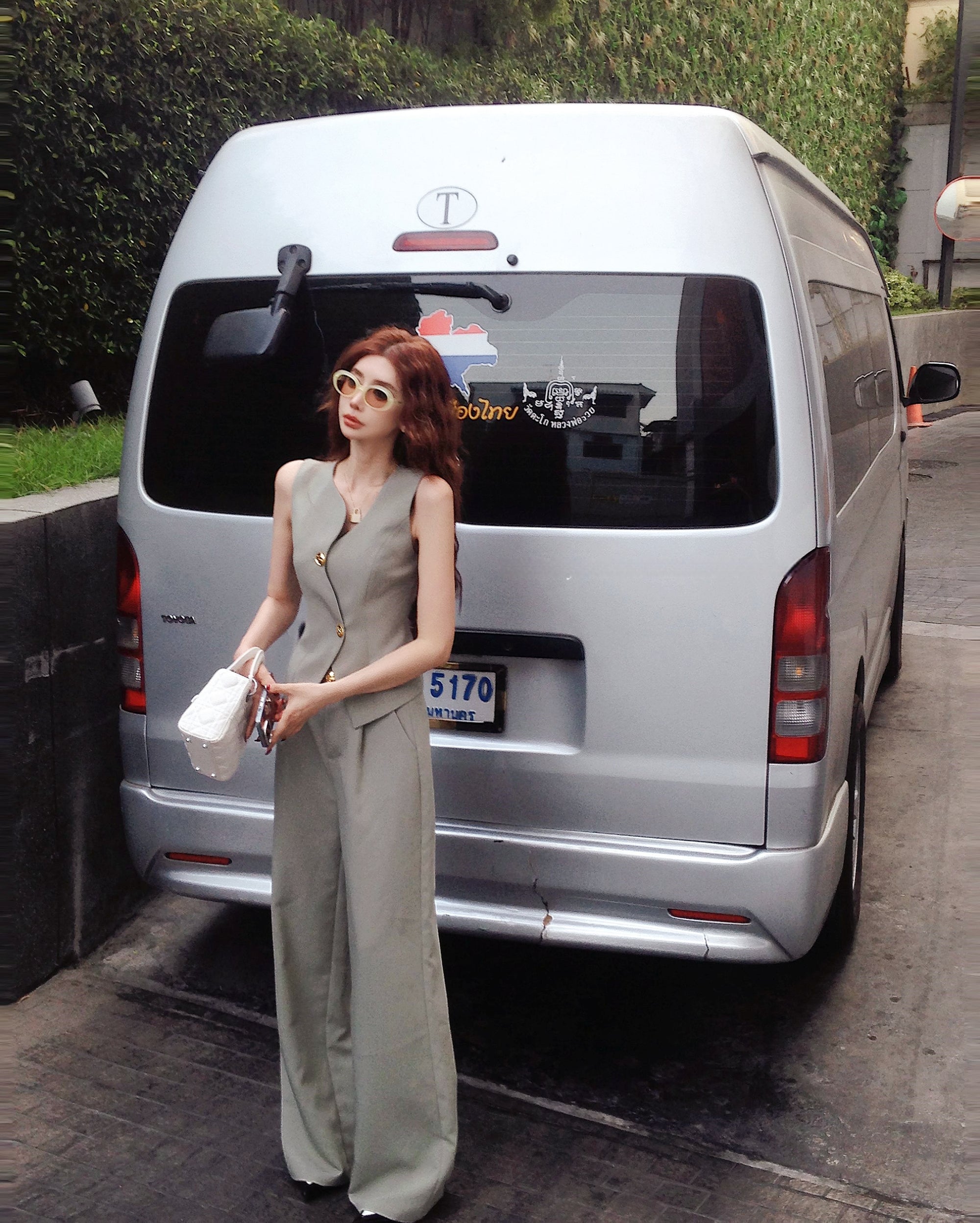 Elegant Tea-Color Waist-Tied Vest with Advanced Tailoring (Vest Only, No Bottom)