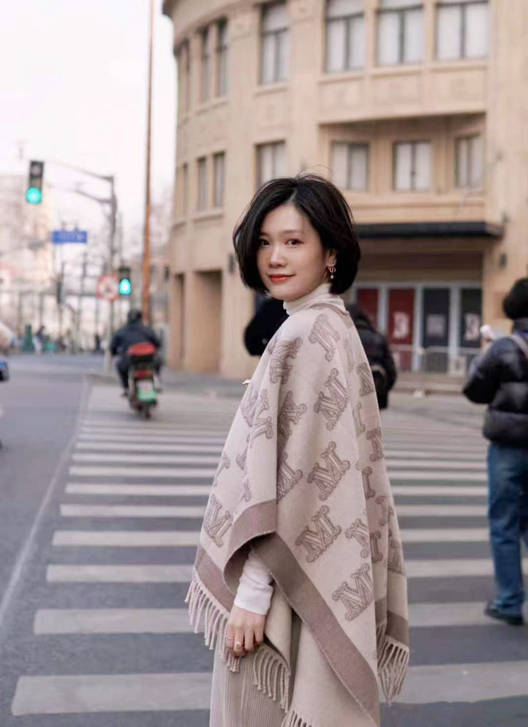 100% Pure Cashmere Oversized Fringe Shawl/Scarf