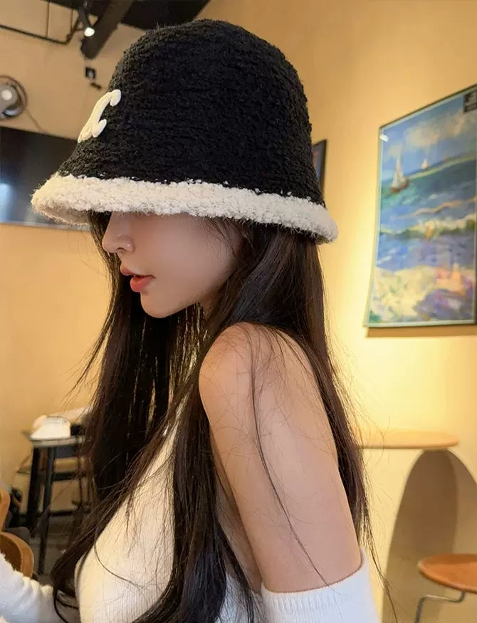 Hooded Thickened Fleece-lined Sweatshirt with Letter Embroidery