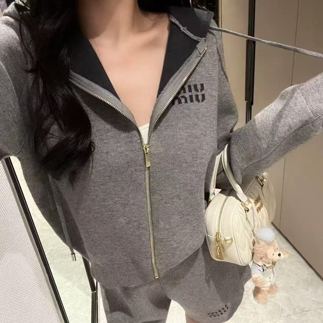 Thick Knit Hooded Set