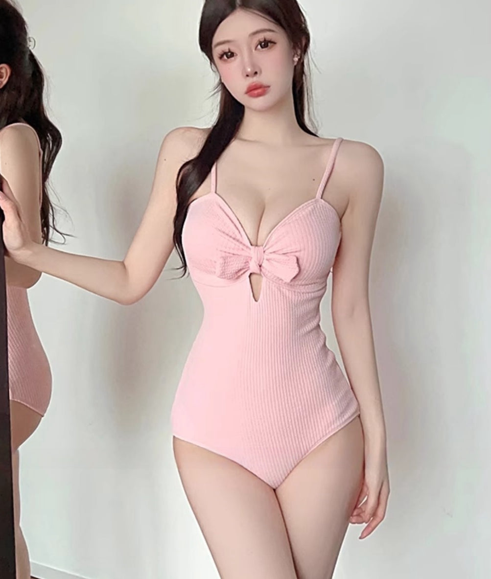 Korean Style One-Piece Bow Swimsuit