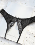 Sexy Low-Rise Lace Crotchless Panties