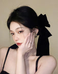 Oversized Velvet Bow Hair Clip