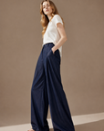 Old Money High-Waisted Wide-Leg Jeans