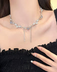 White Moonlight Zircon Niche Designer Collarbone Necklace