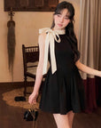 Vintage Hepburn-Style Slim Dress with Oversized Bow