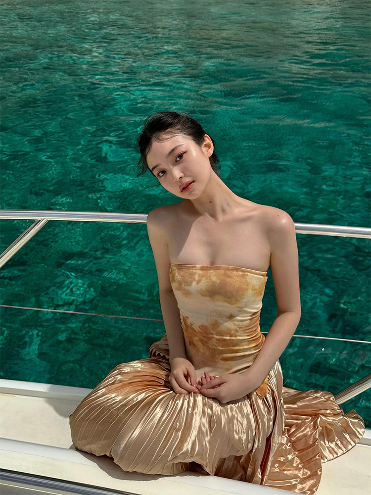 High-End Custom Ombre Print Pleated Strapless Maxi Dress