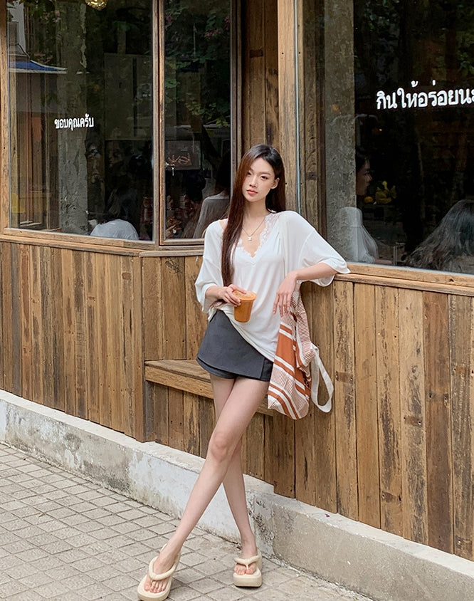 Straight-Shoulder Lace Faux Two-Piece Loose TEE