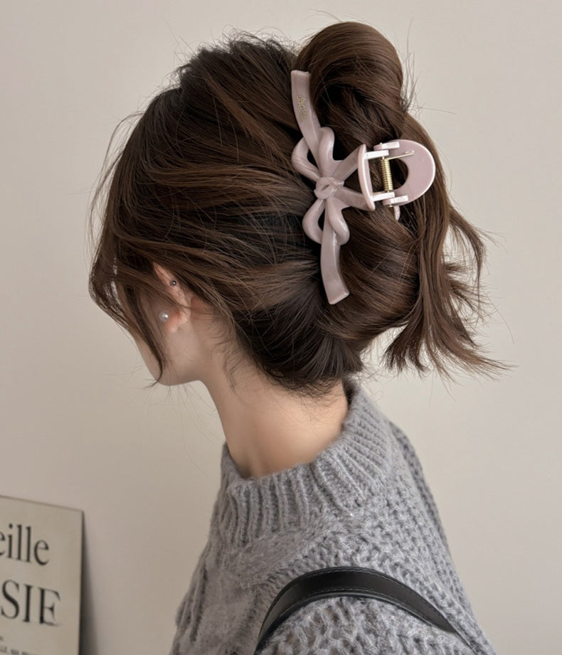 Elegant Large Butterfly Shark Clip in Blush Pink