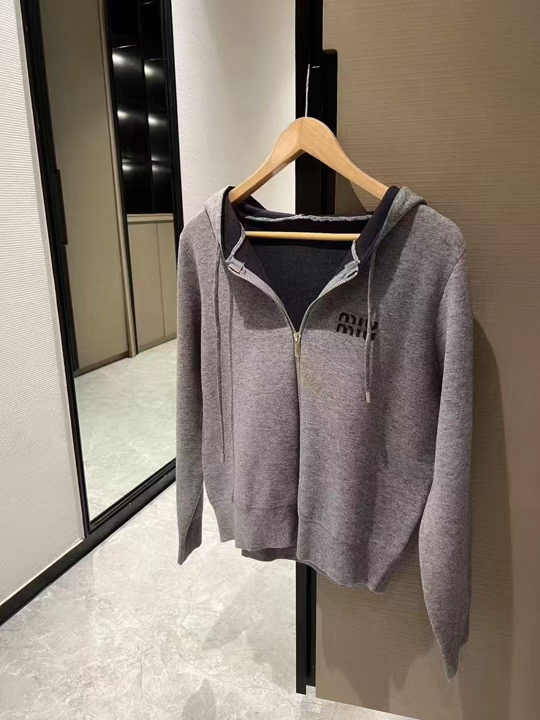 Thick Knit Hooded Set