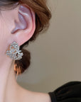 Korean Hollow Exquisite Rhinestone 925 Silver Stud Earrings