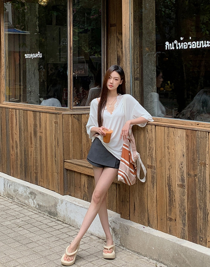 Straight-Shoulder Lace Faux Two-Piece Loose TEE