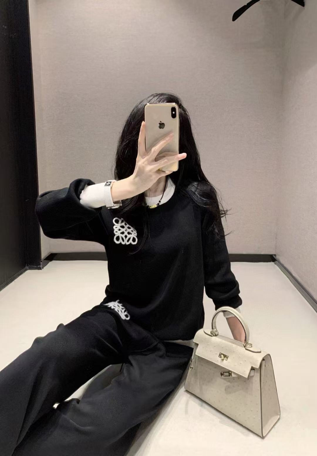Contrast Logo Knit Set