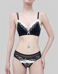 Innovative Cloud Cup Adjustable Bra