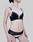 Innovative Cloud Cup Adjustable Bra