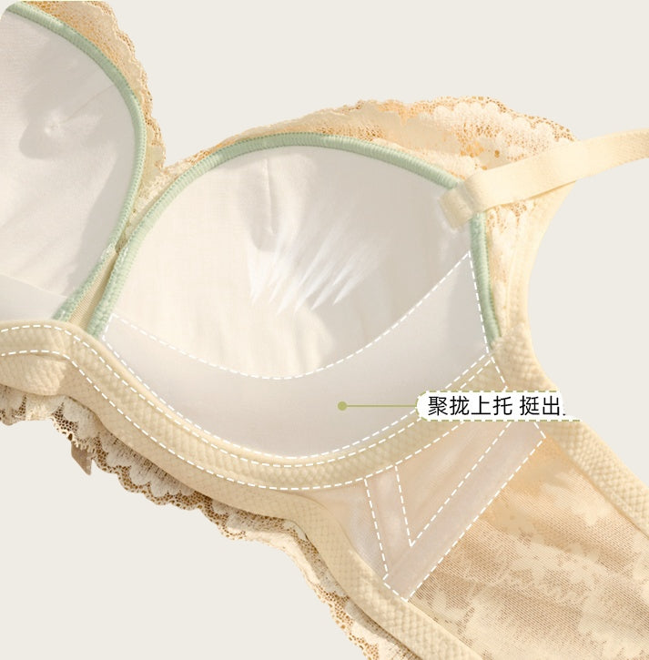 Lace Wireless Push-Up Bra for Petite Figures