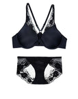 Sexy and Mysterious Lace Front Closure Bra