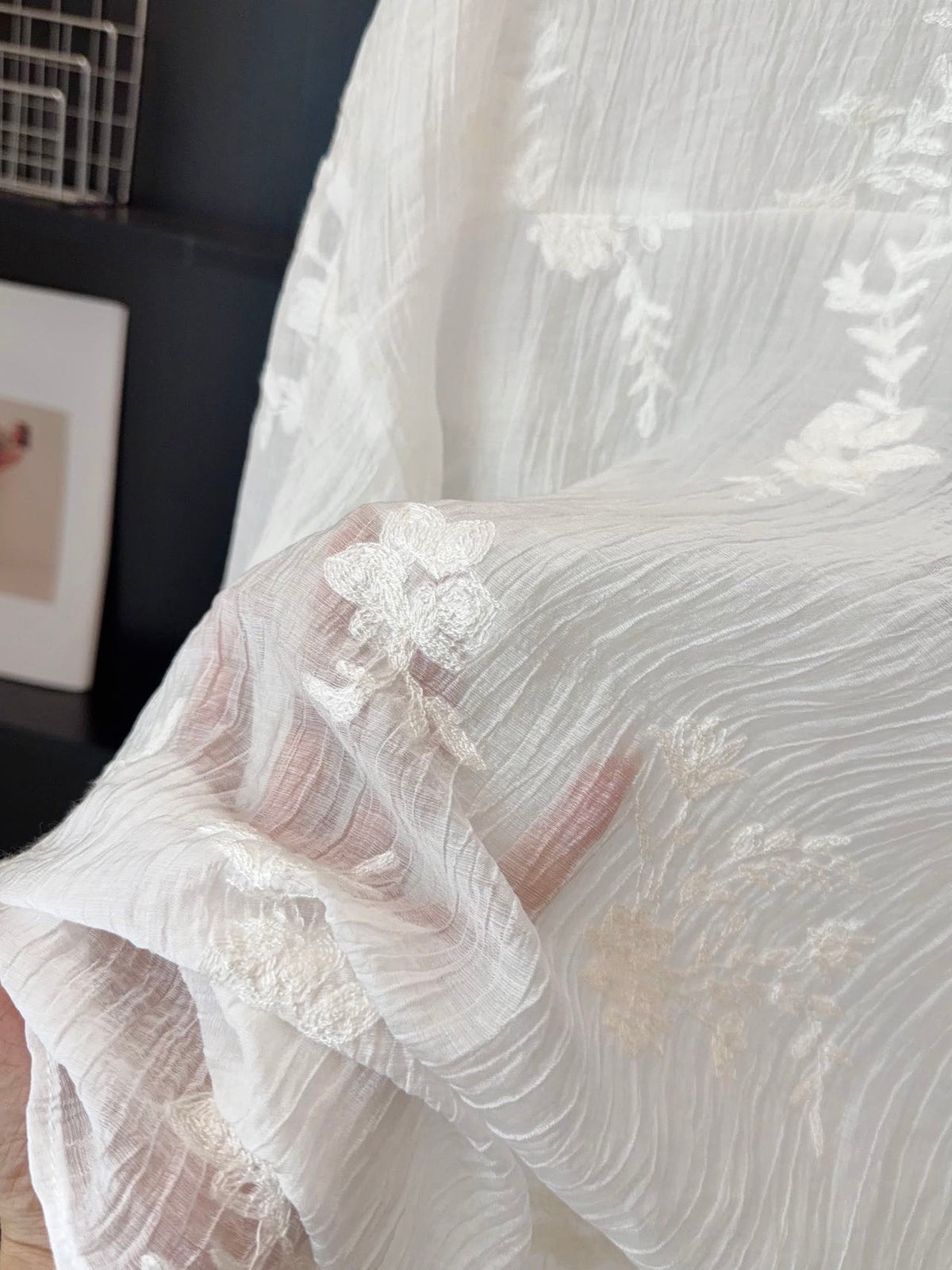French‑style embroidered jacquard tencel shirt.