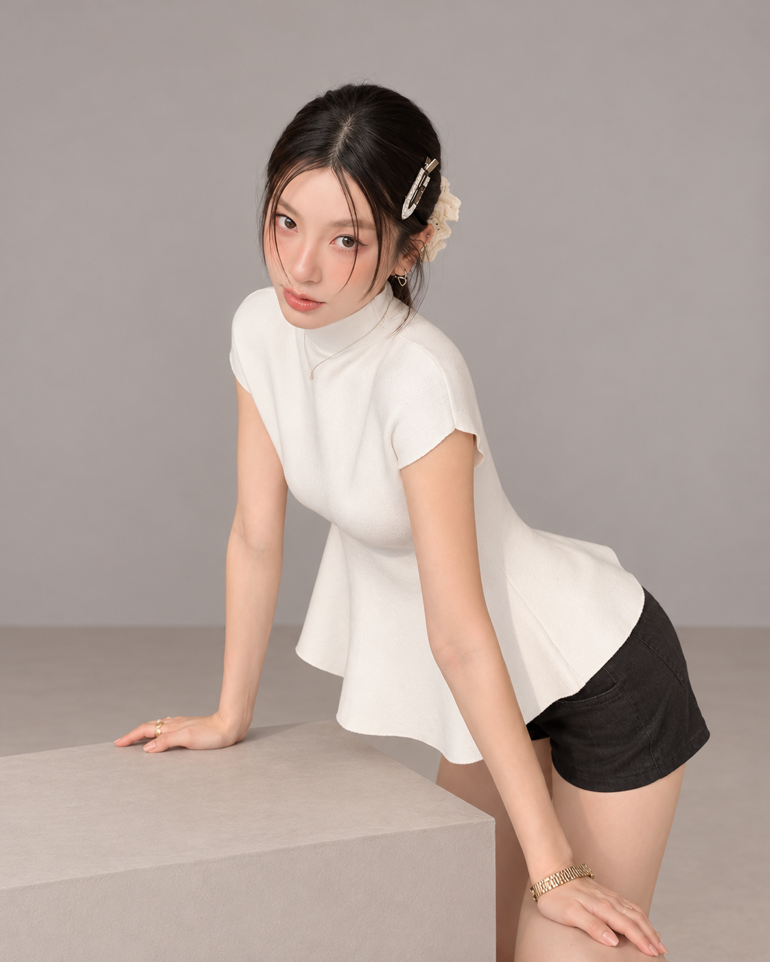 Jennie-inspired French semi-high neck ruffle hem knit top