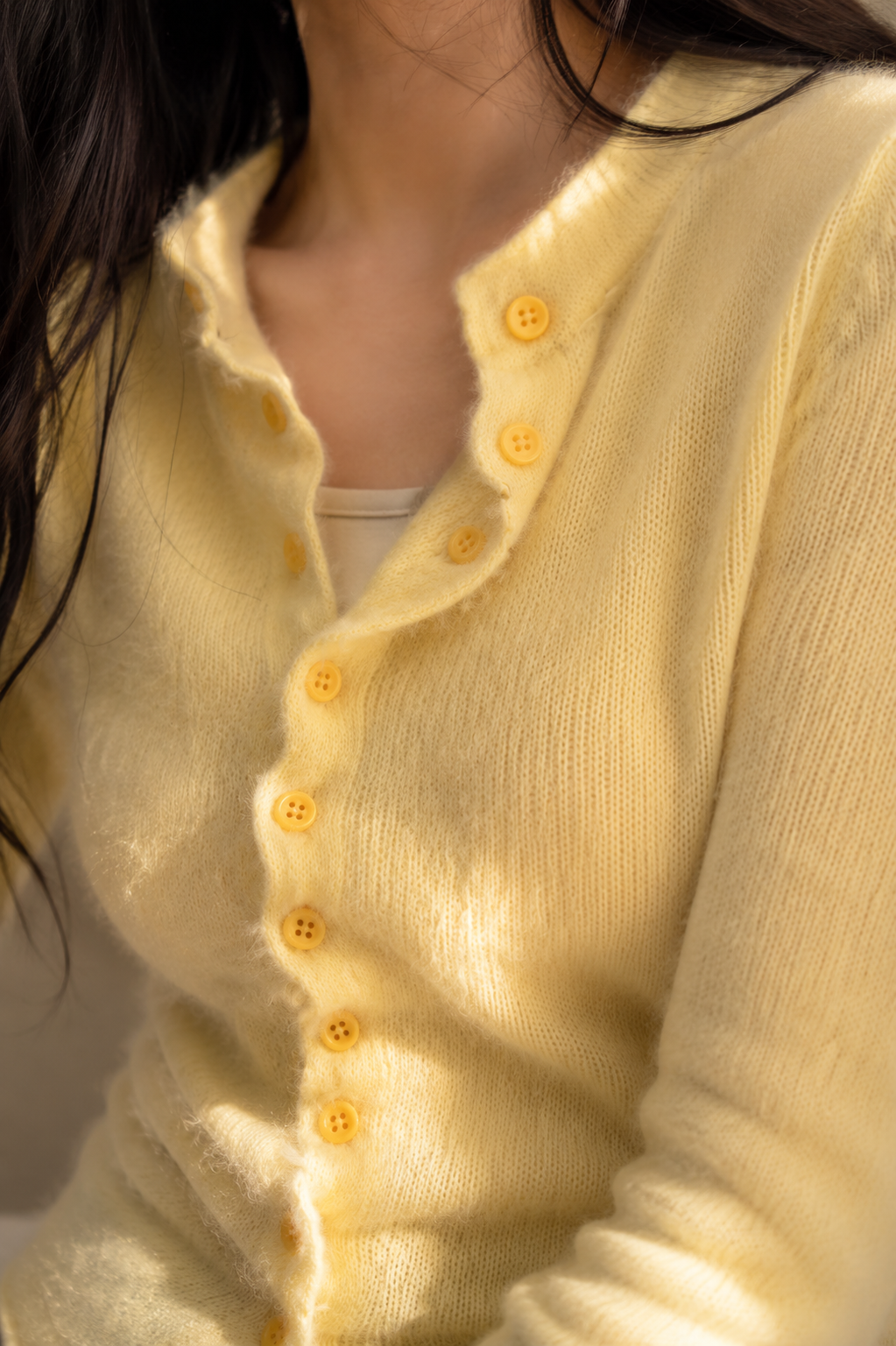 Contrast Wave-Edge Knit Cardigan