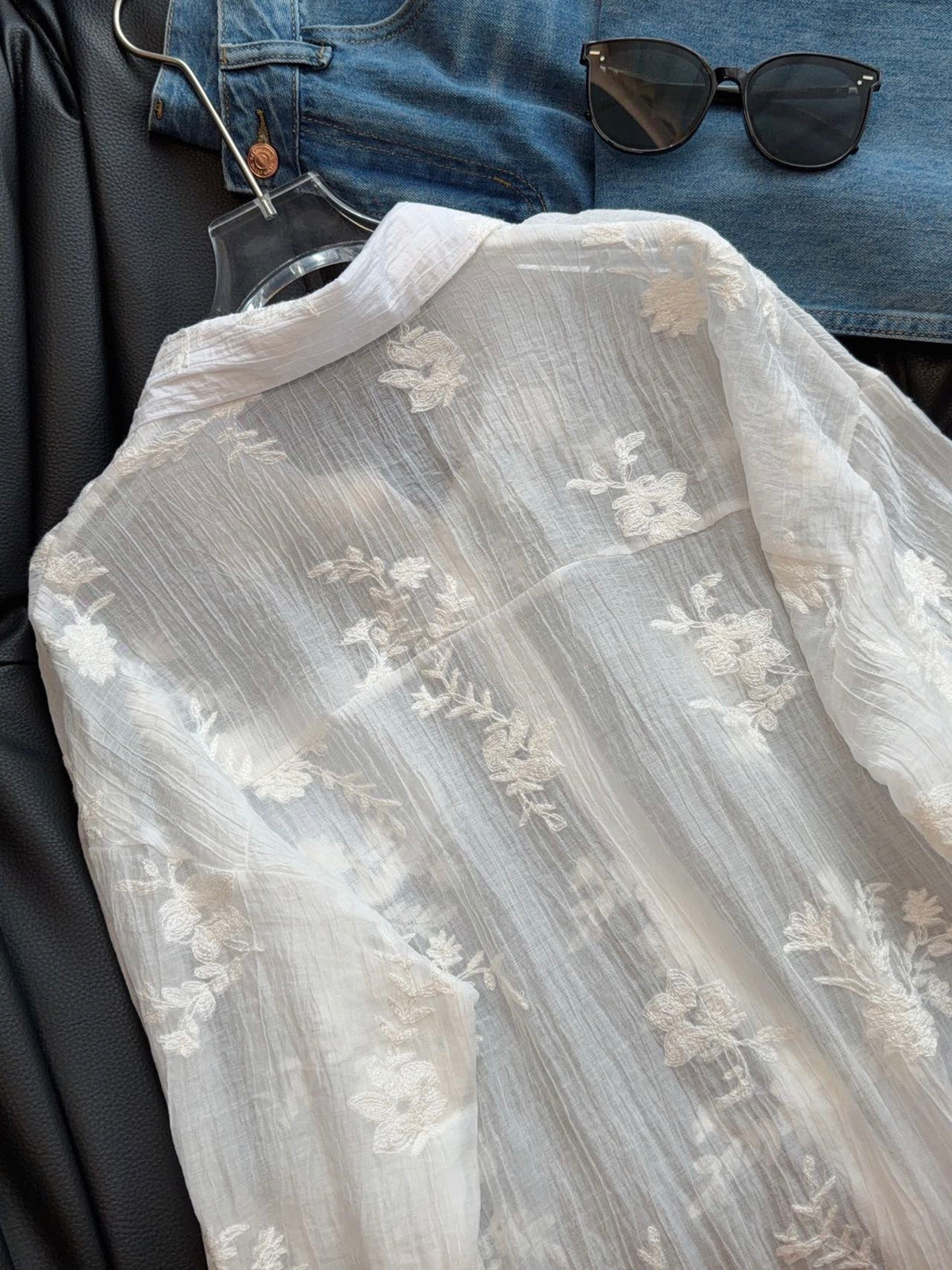 French‑style embroidered jacquard tencel shirt.