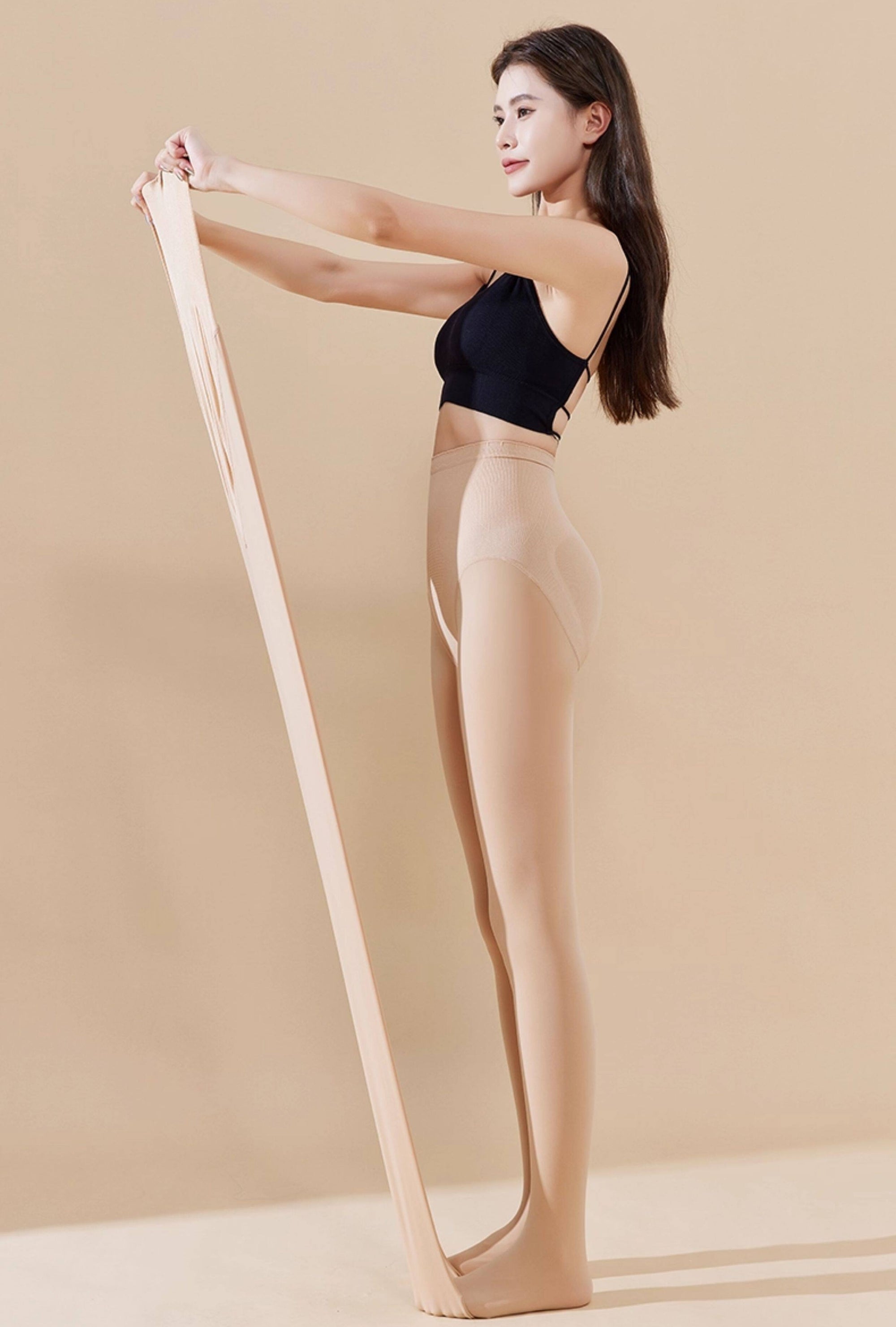7th-Generation Sheer Fleece-Lined Tights
