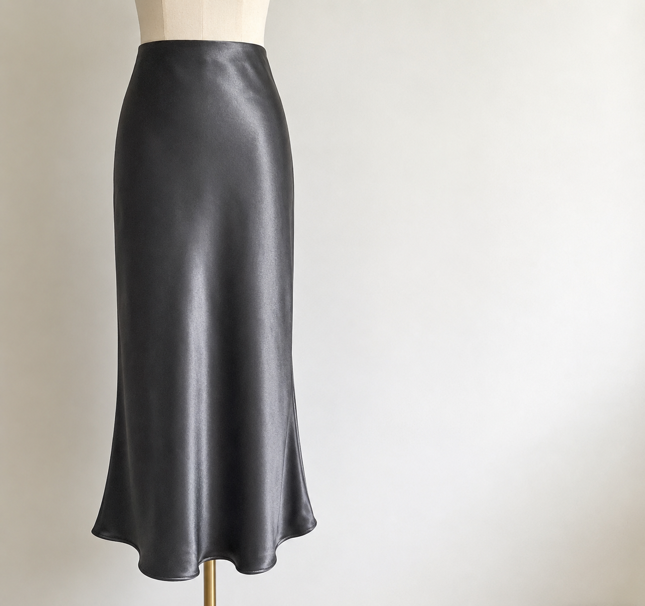 Glazed acetate satin midi skirt（charcoal grey）