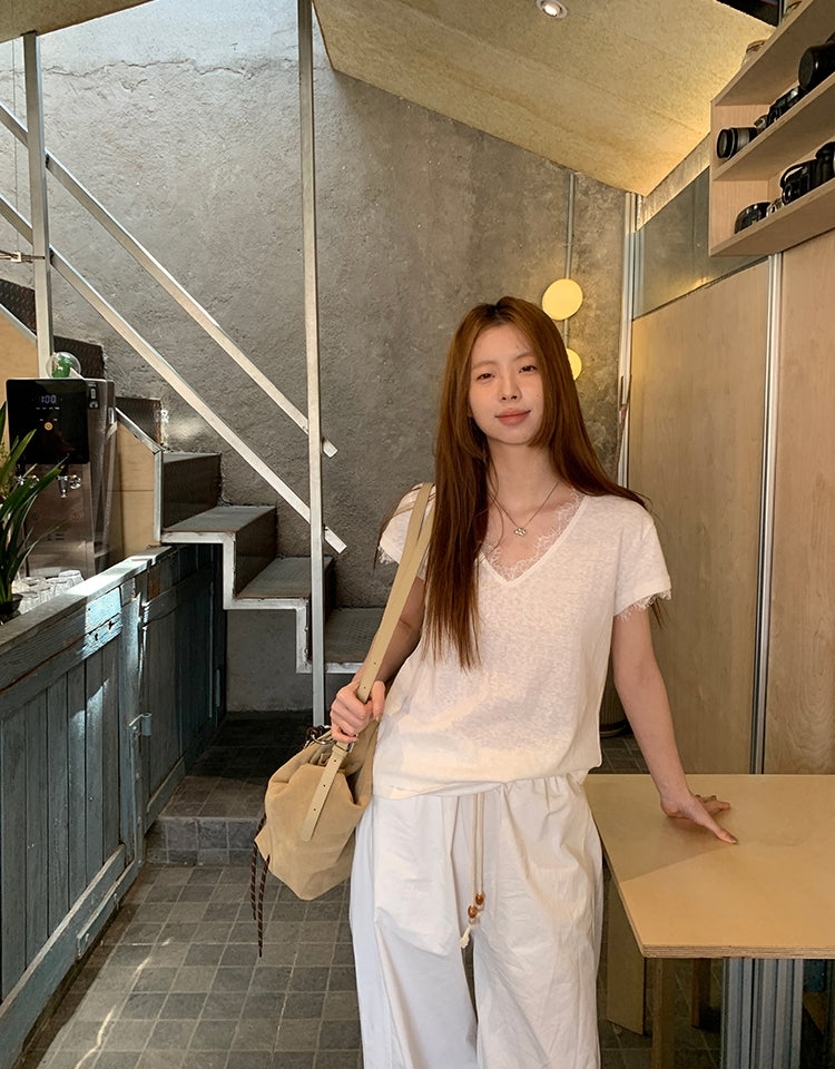 Lace Patchwork V-Neck Short Sleeve Tee