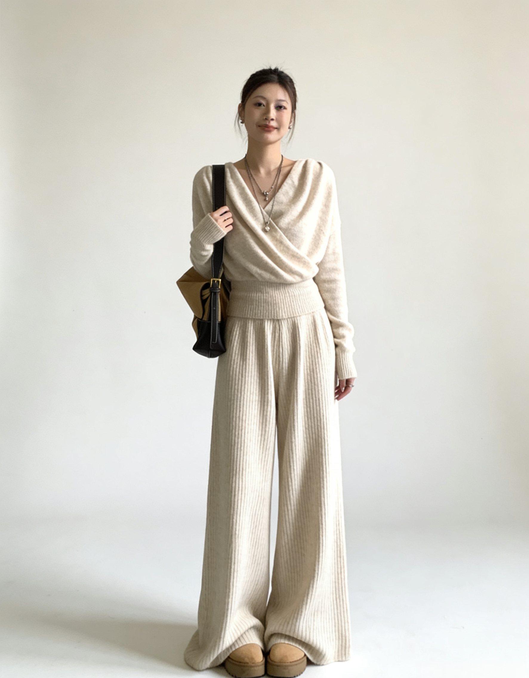 Relaxed V-neck crossover knit set